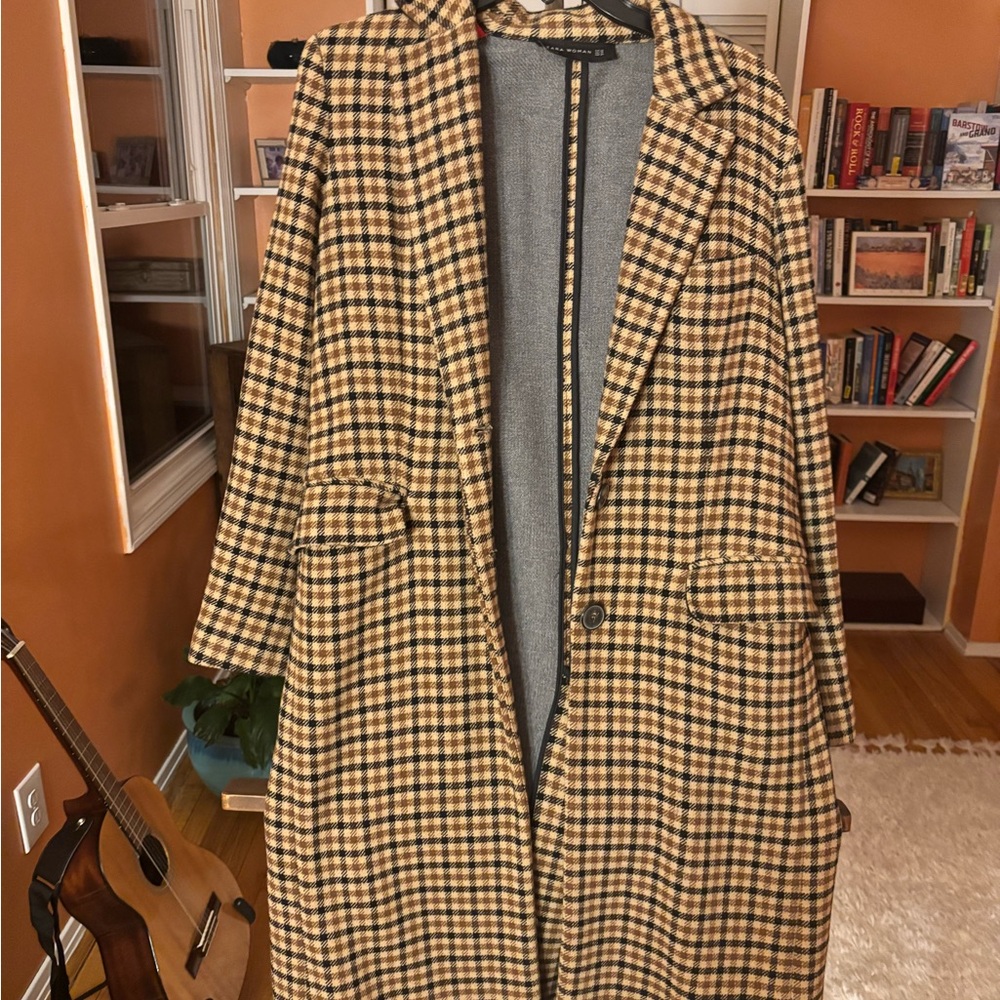 Plaid Zara Woman’s unlined trench